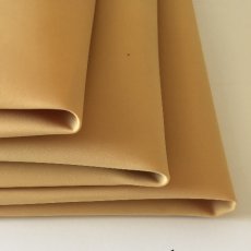 07-Zimny foamiran 50x50- musztardowy