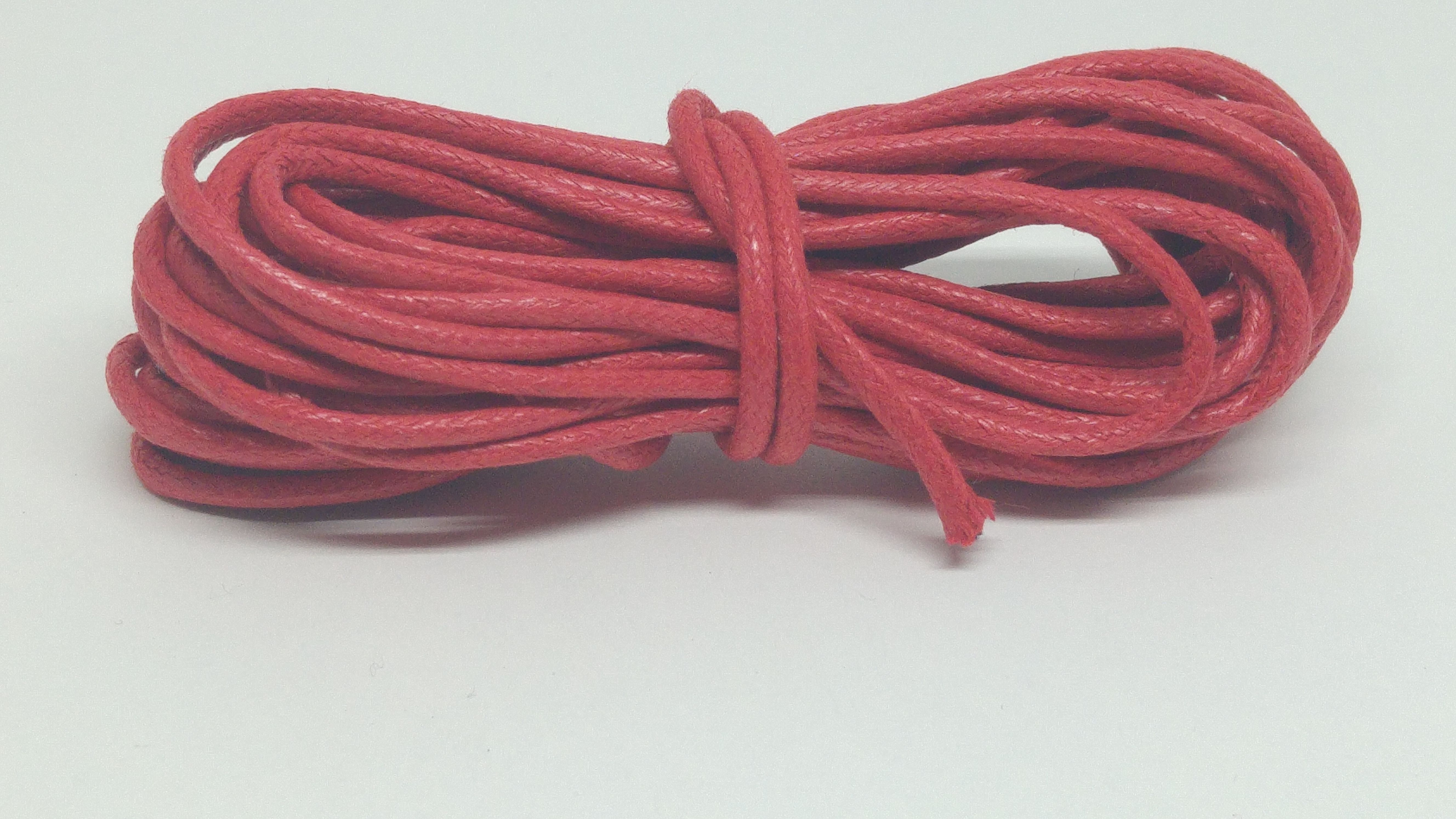 51545-1 Bawełniany sznurek woskowany gr. 2mm - 5m -CZERWONY