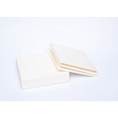 ID-4635 Kwadratowy Trifold w pudełku 15,2 ecru GoatBox