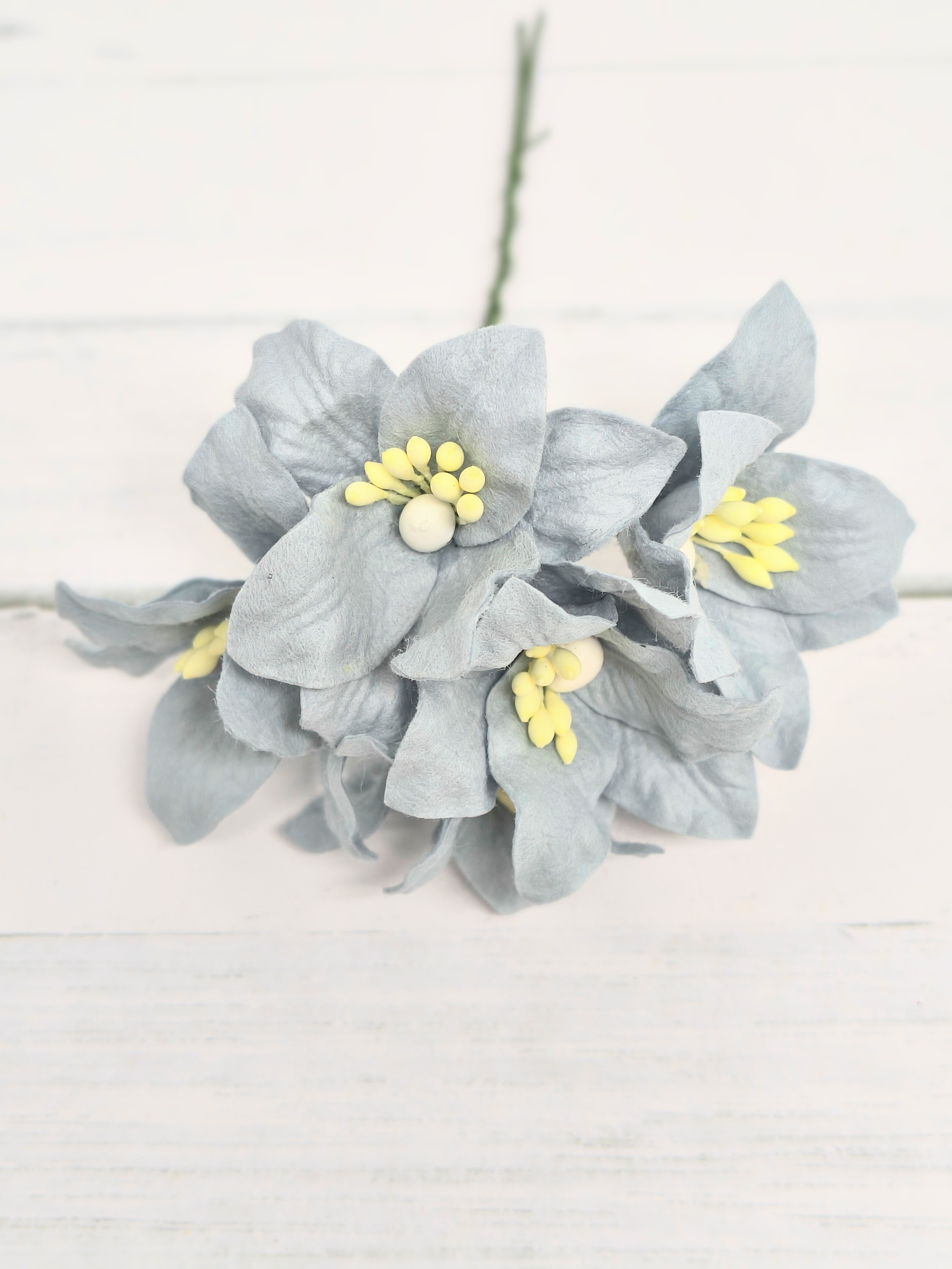 LY1-170 Lilie papierowe I'm Roses - BABY BLUE- niebieskie - 5 szt