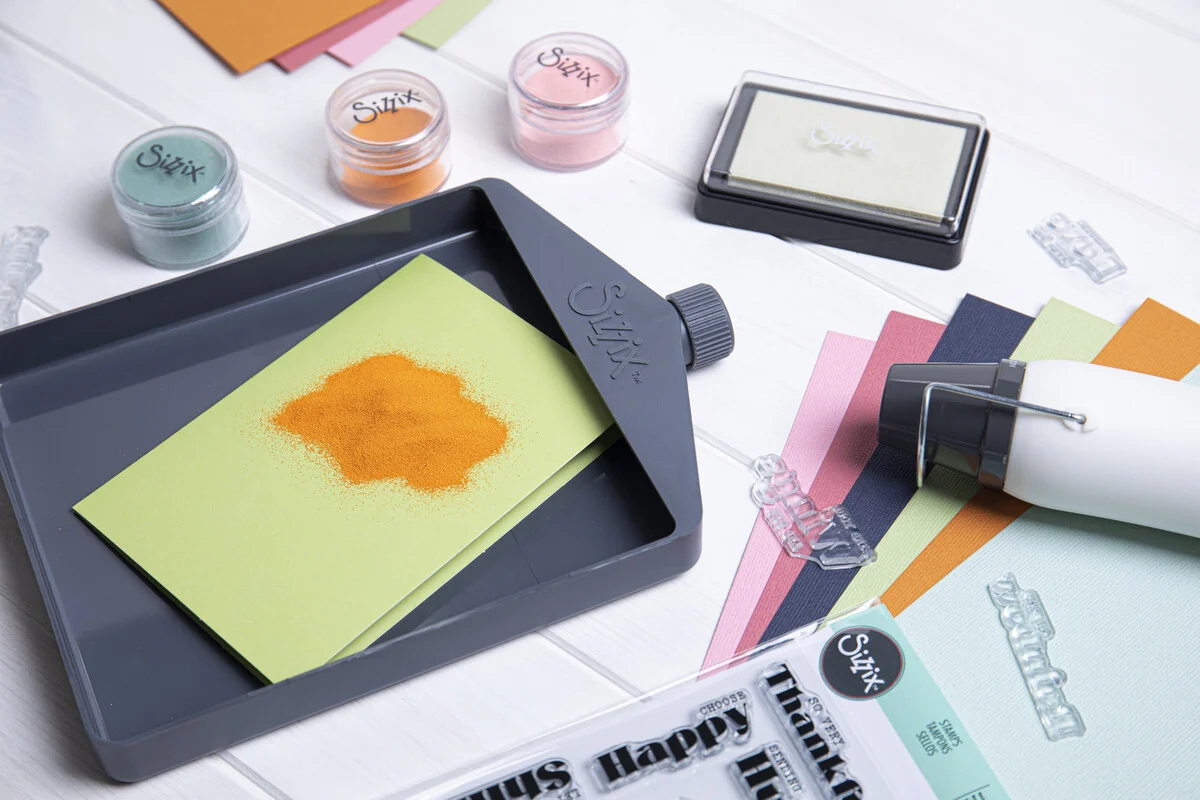 Pudry do embossingu Sizzix –Opaque Embossing Powder Muted, 5 × 12 g (665688)