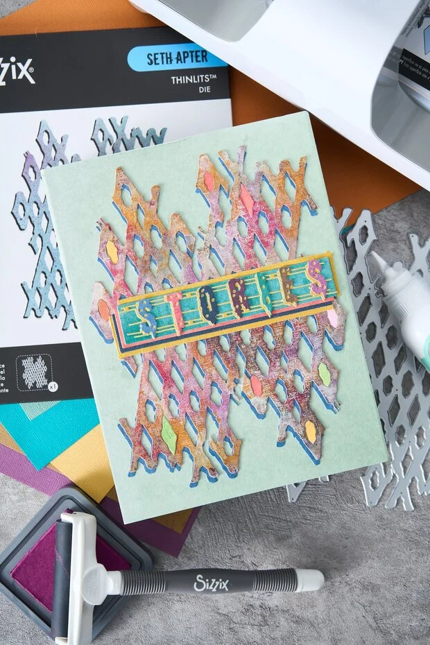 Wykrojnik Sizzix • Thinlits Die by Seth Apter Diamond District -siatka z rombami (667024)